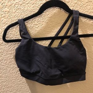 lululemon athletica energy bra size 8